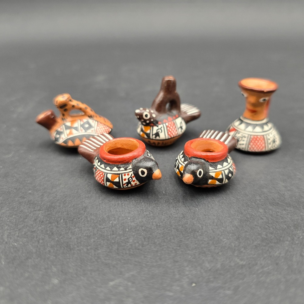 Vintage Miniature Peruvian Pottery Set 5pc Hand Painted Cusco Peru Folk Art